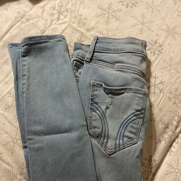 Hollister jeans size 0 - Picture 3 of 3